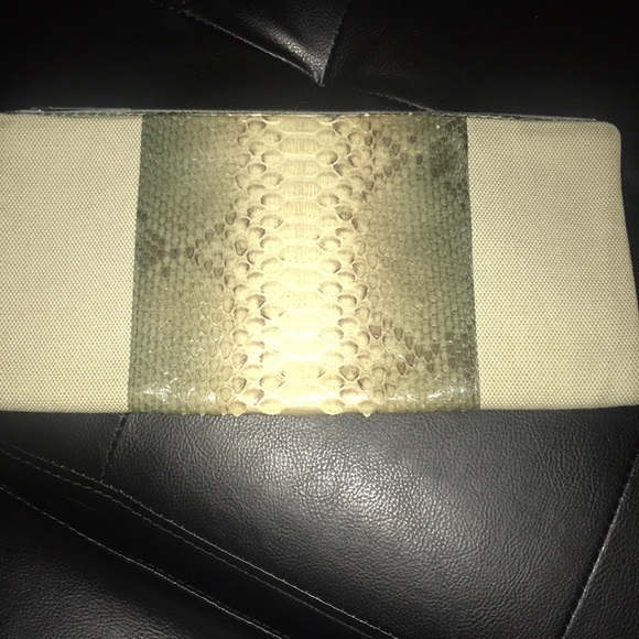 HAYWARD envelope clutxh - Picture 2 of 8